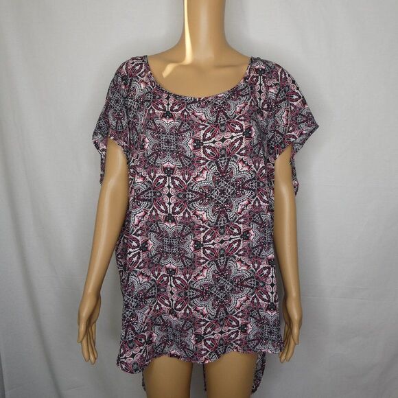 Torrid Medallion Print Georgette Button Back Top 3 - Picture 1 of 11